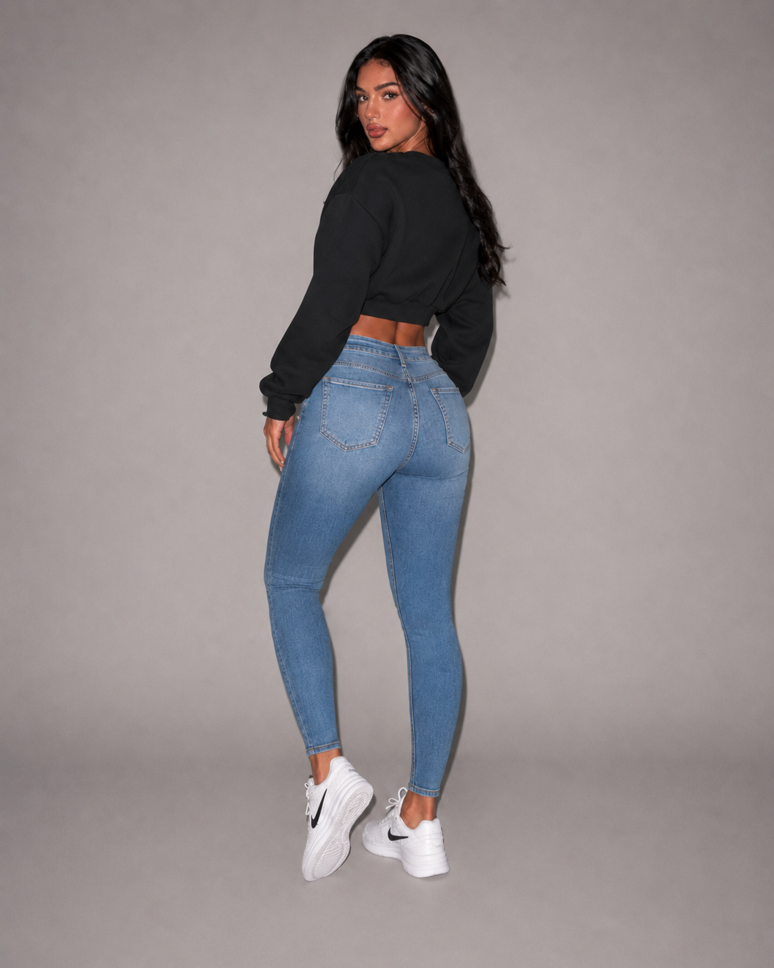 Boxy crop sweatshirt in three colours