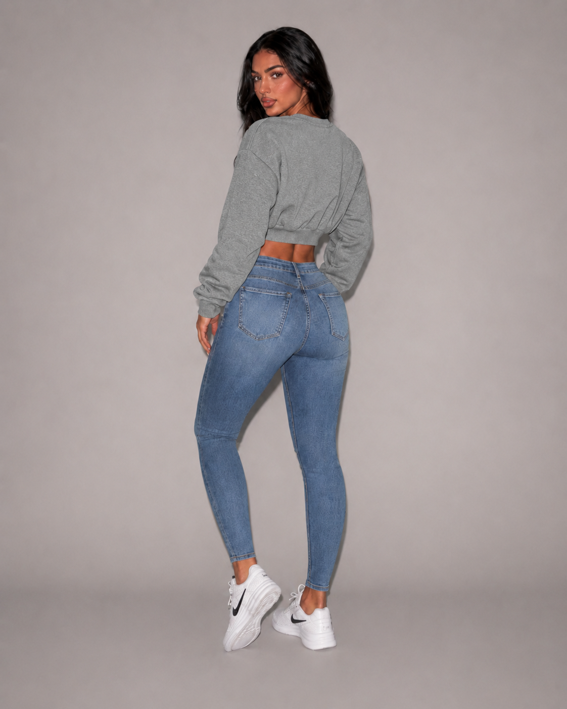 Boxy crop sweatshirt in three colours