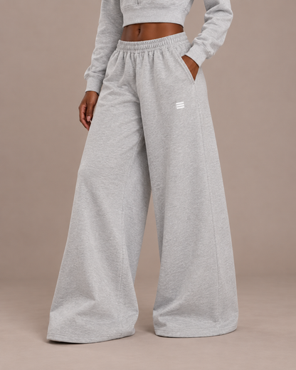 Women’s Raw Edge Wide-Leg Sweatpants