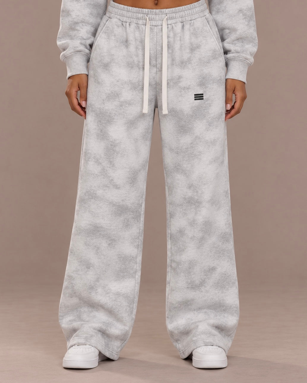 Dirty Washed Fleece Sweatpants – Cloud Grey
