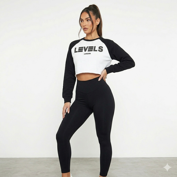 The Raglan Crop sweatshirt
